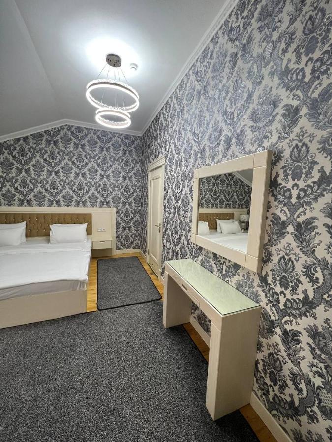Hotel Afrosiyob Qarshi Ngoại thất bức ảnh