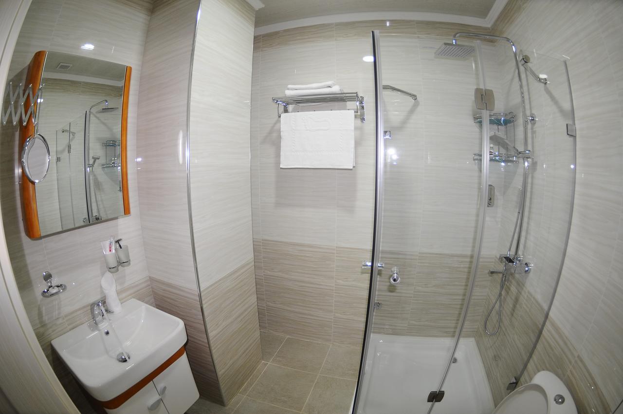 Hotel Afrosiyob Qarshi Ngoại thất bức ảnh