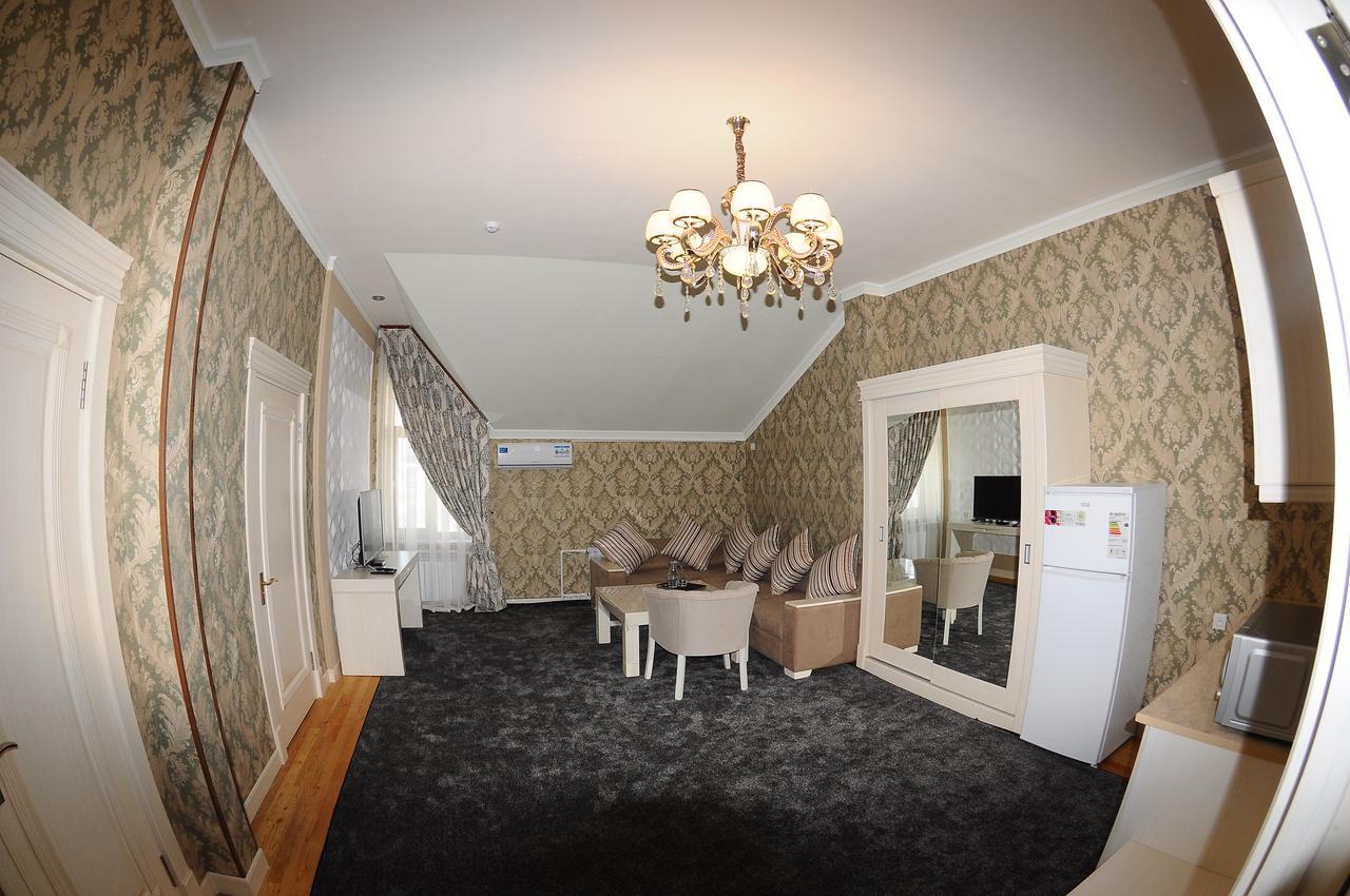 Hotel Afrosiyob Qarshi Ngoại thất bức ảnh
