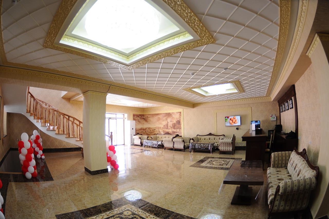 Hotel Afrosiyob Qarshi Ngoại thất bức ảnh
