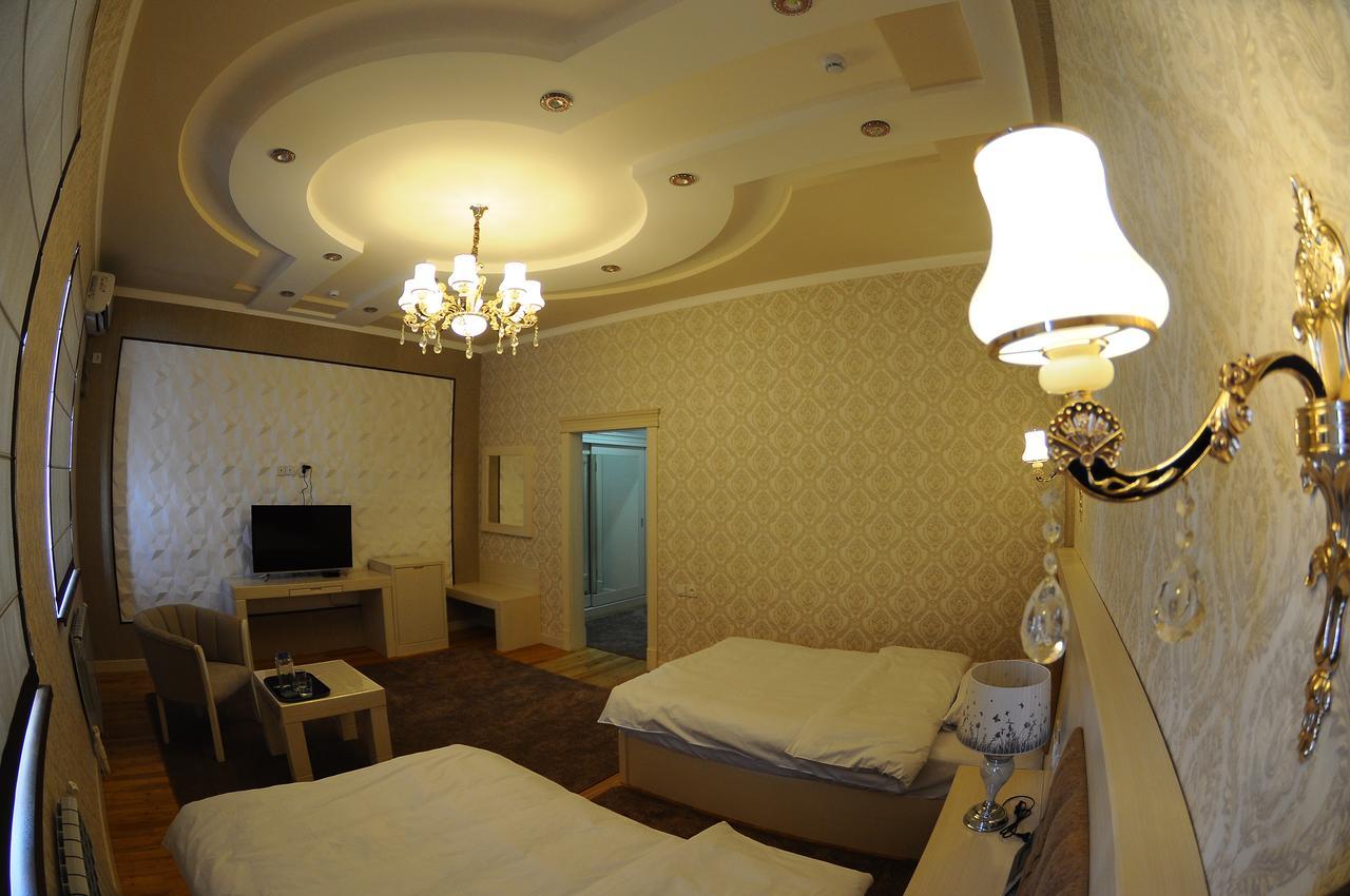 Hotel Afrosiyob Qarshi Ngoại thất bức ảnh