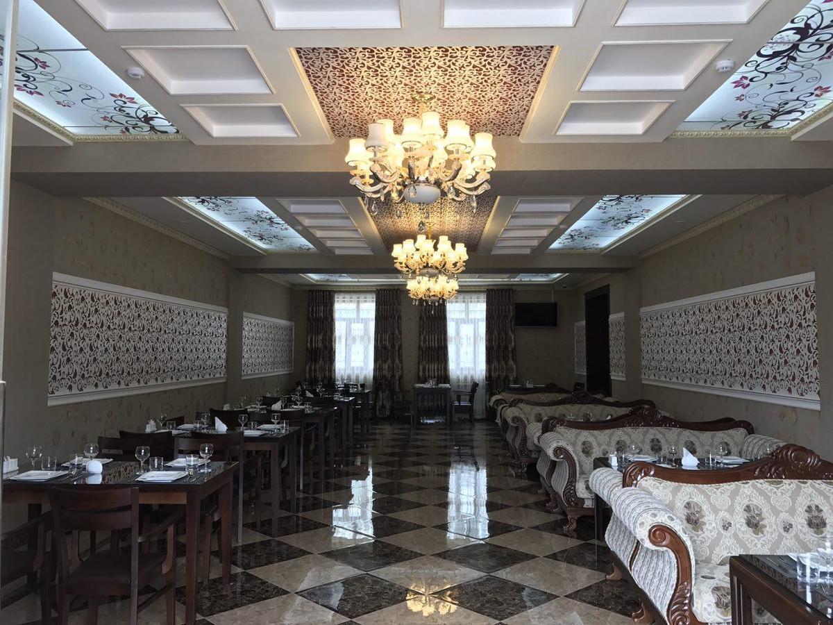 Hotel Afrosiyob Qarshi Ngoại thất bức ảnh